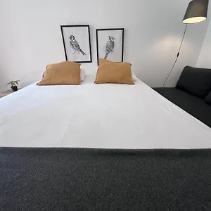  Hostal Castilho 63 &